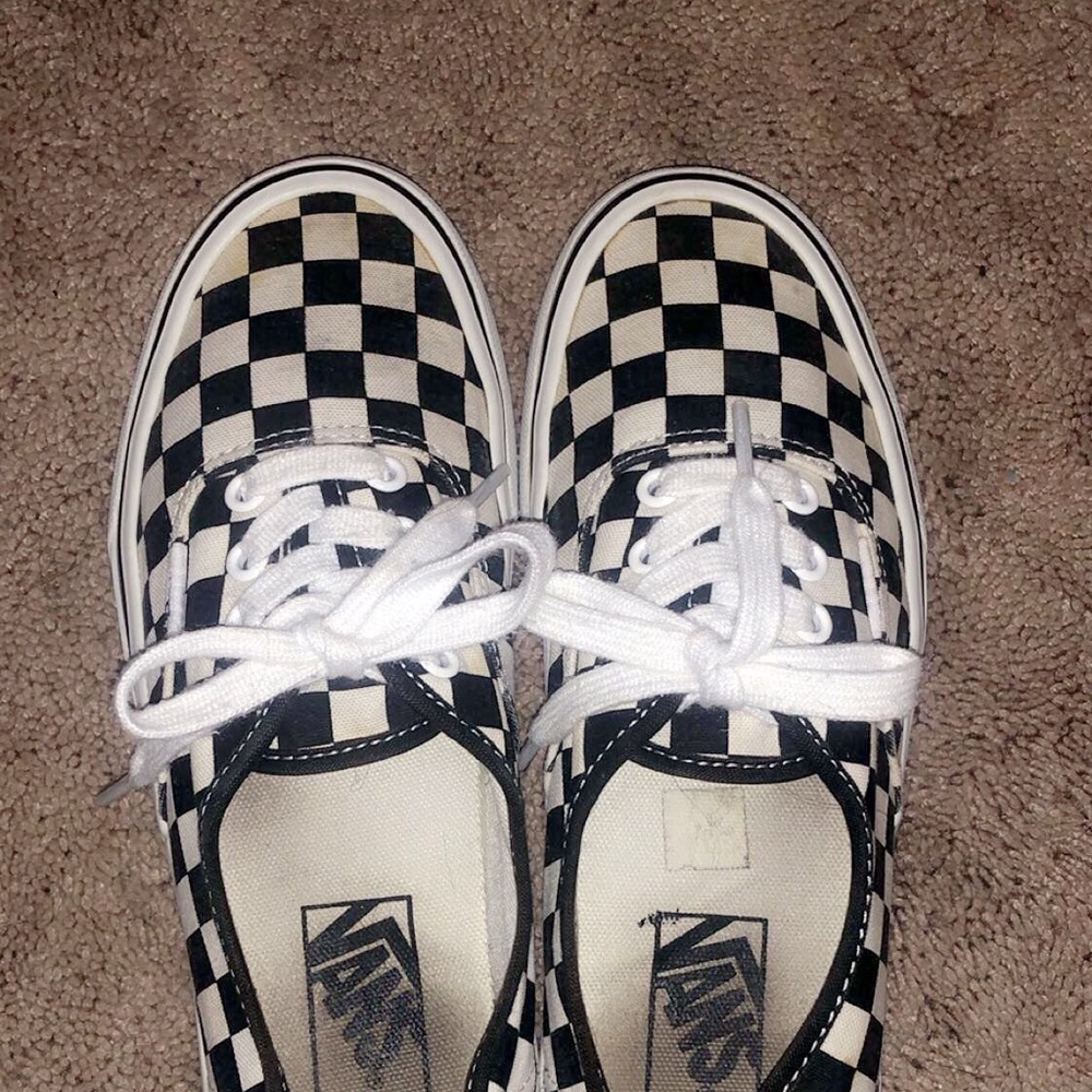 checkered authentic vans size 7